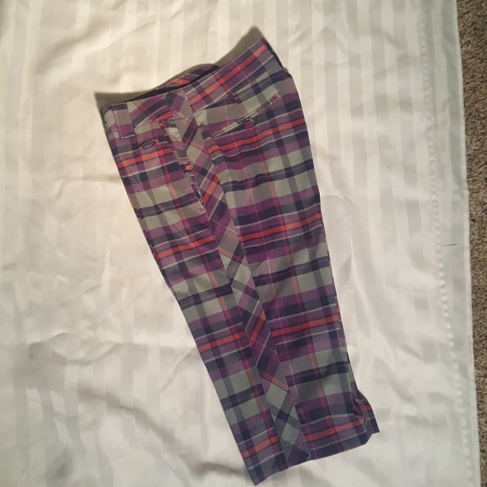 Fun pair of Oakley Bermuda shorts